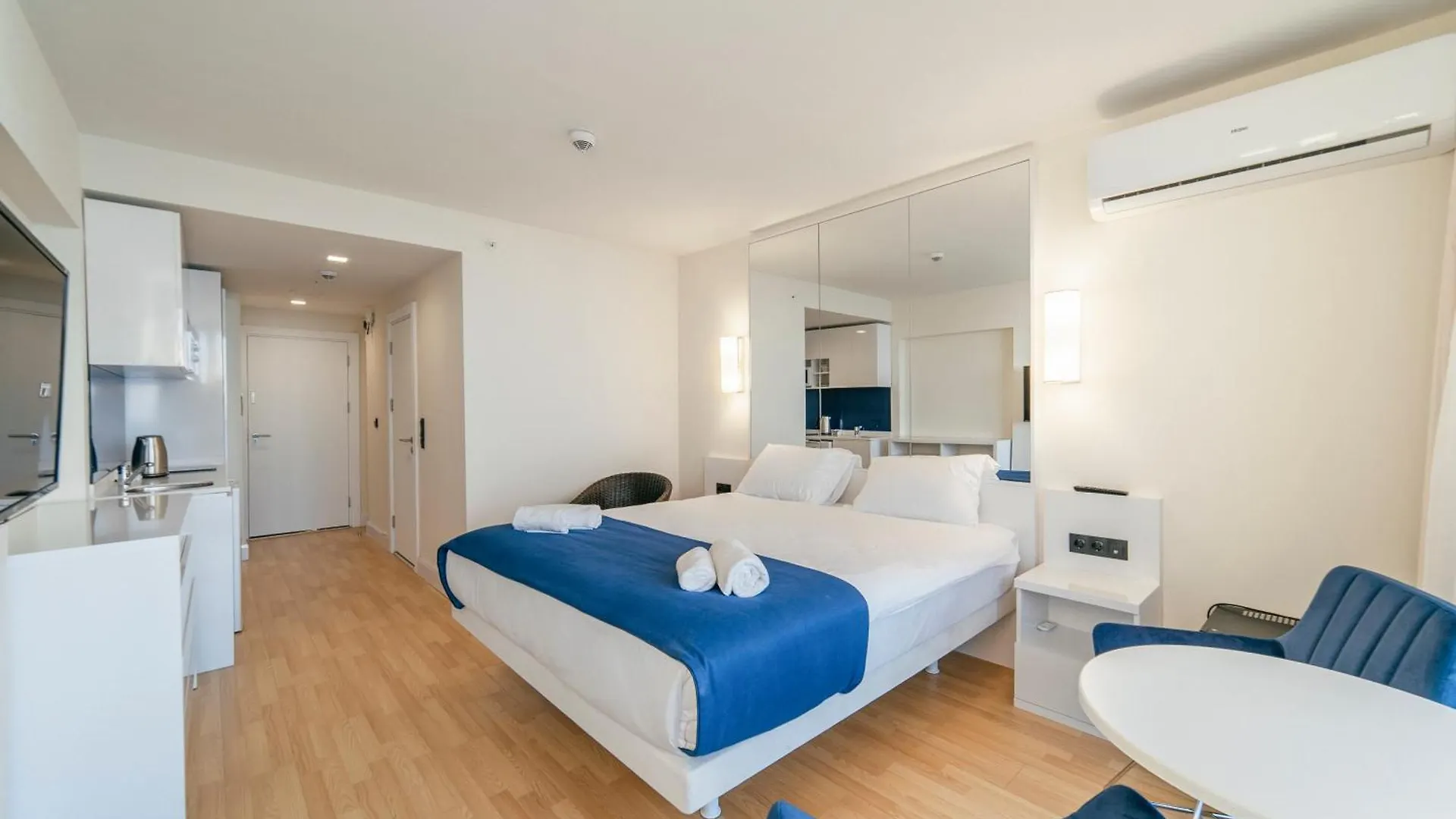 Eleven Way Host Apartman Batumi